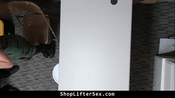 Lp Officer Did Not Hesitate to Take Extra Measures to Make The Teen Pay – Shopliftersex